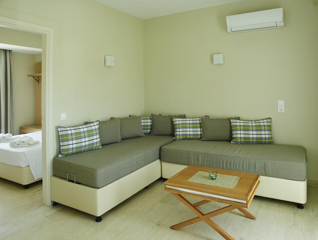 Cosmos Apartments Васілікі Номер фото